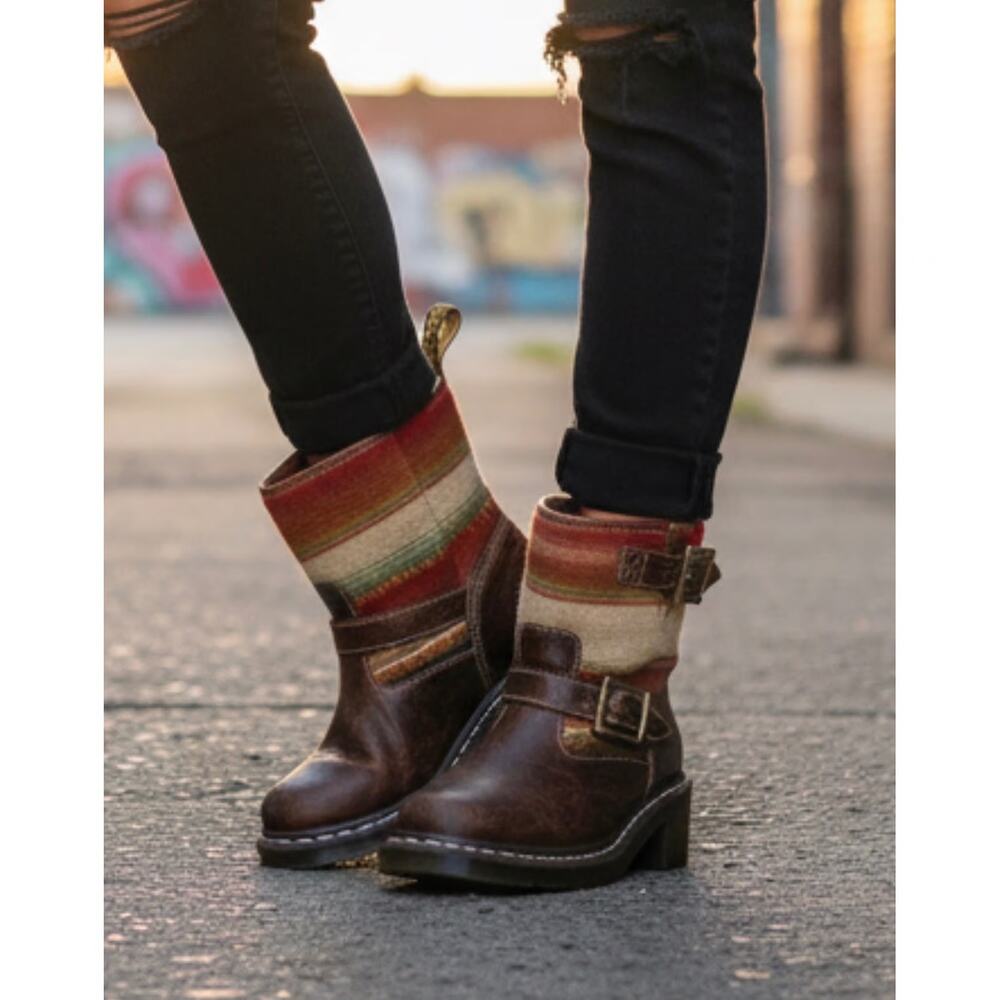 Dr. Martens X Pendleton Biker Boot Harvest Leather Santa Fe Stripes SZ 6 - Picture 7 of 7